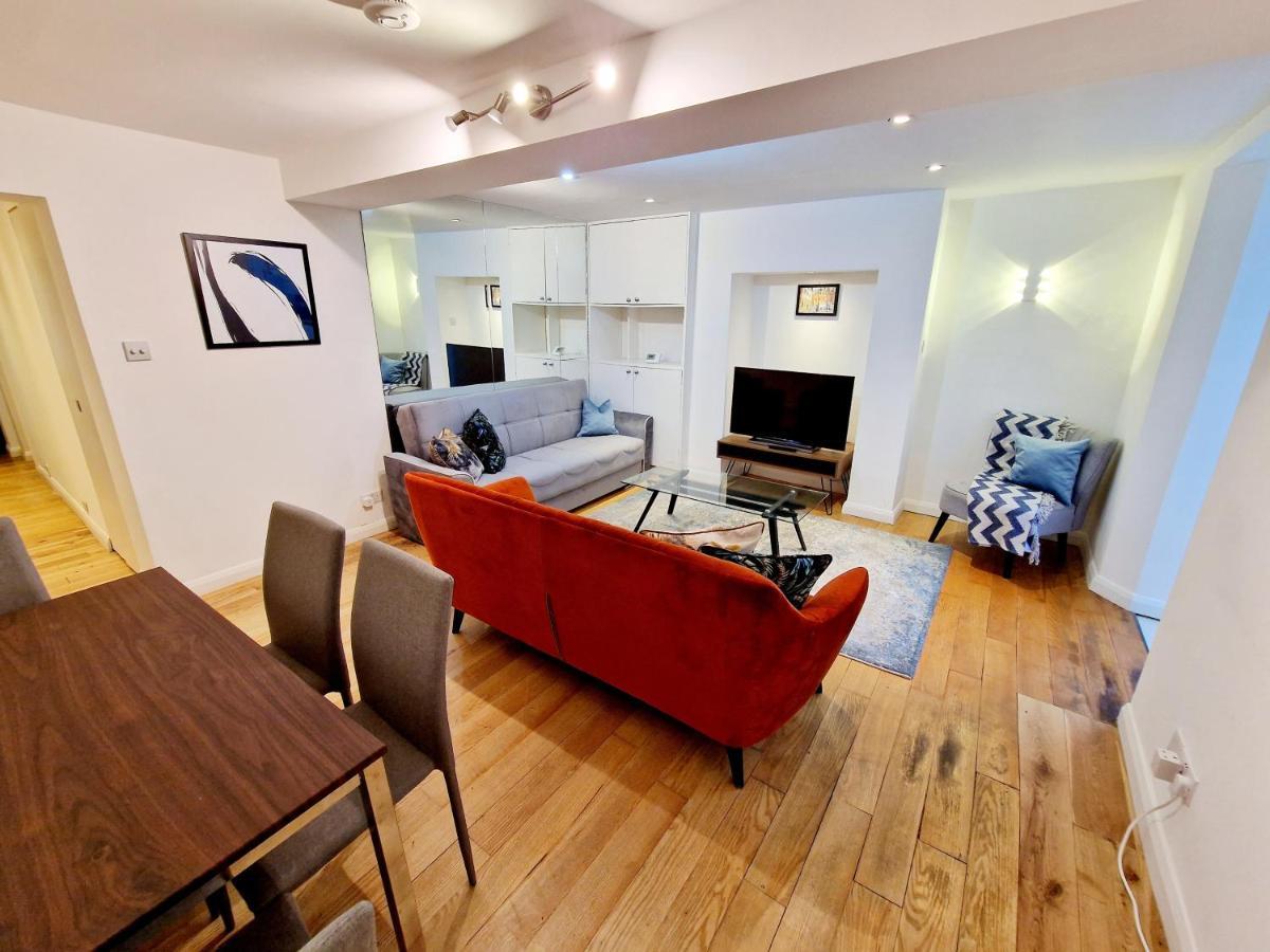 Appartamento Beautiful Hyde Park Flat By Lancaster Gate Station With Private Back Patio Londra Esterno foto
